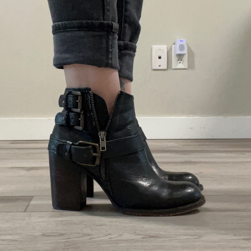 Freebird by Steven Black Bolo booties